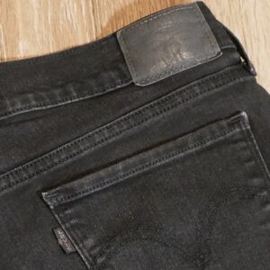 Levis 505 Straight‎ Leg Jeans Womens 31 X 34 Black Denim Pants 15505-0120